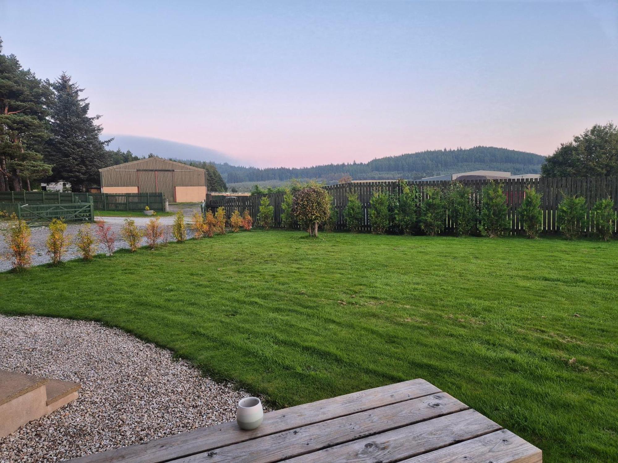Twin Pines Appartement Mulben Buitenkant foto